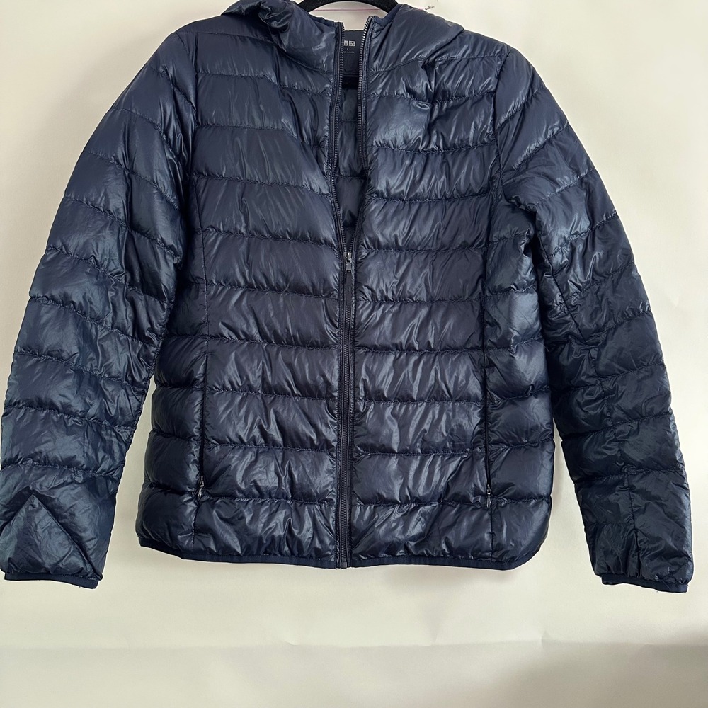 Uniqlo Ultra Light Down Hooded Jacket Navy Blue Packable Puffer Large 211-146393